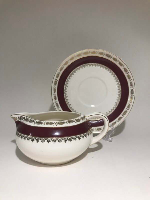 Porcelain Crown Ducal AGR Gravy boat and side plates