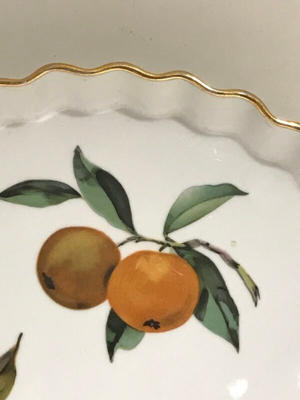 Royal Worcester Evesham Flan Dish