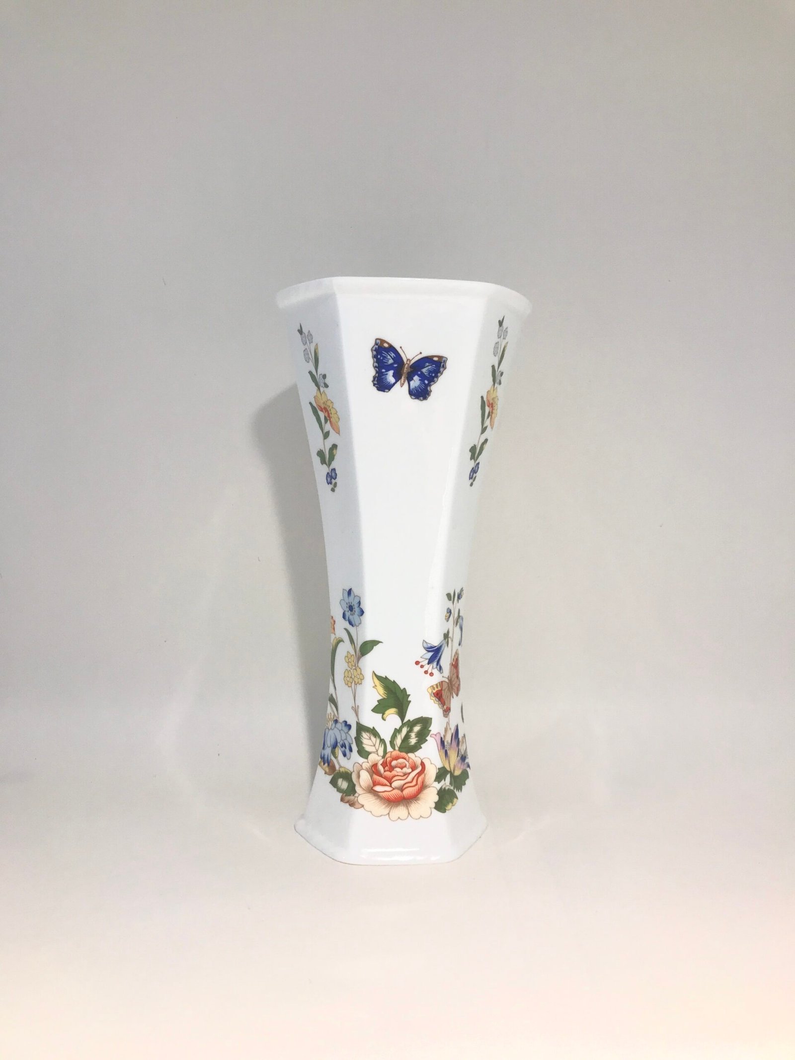 Aynsley Cottage Garden Hexagon Vase