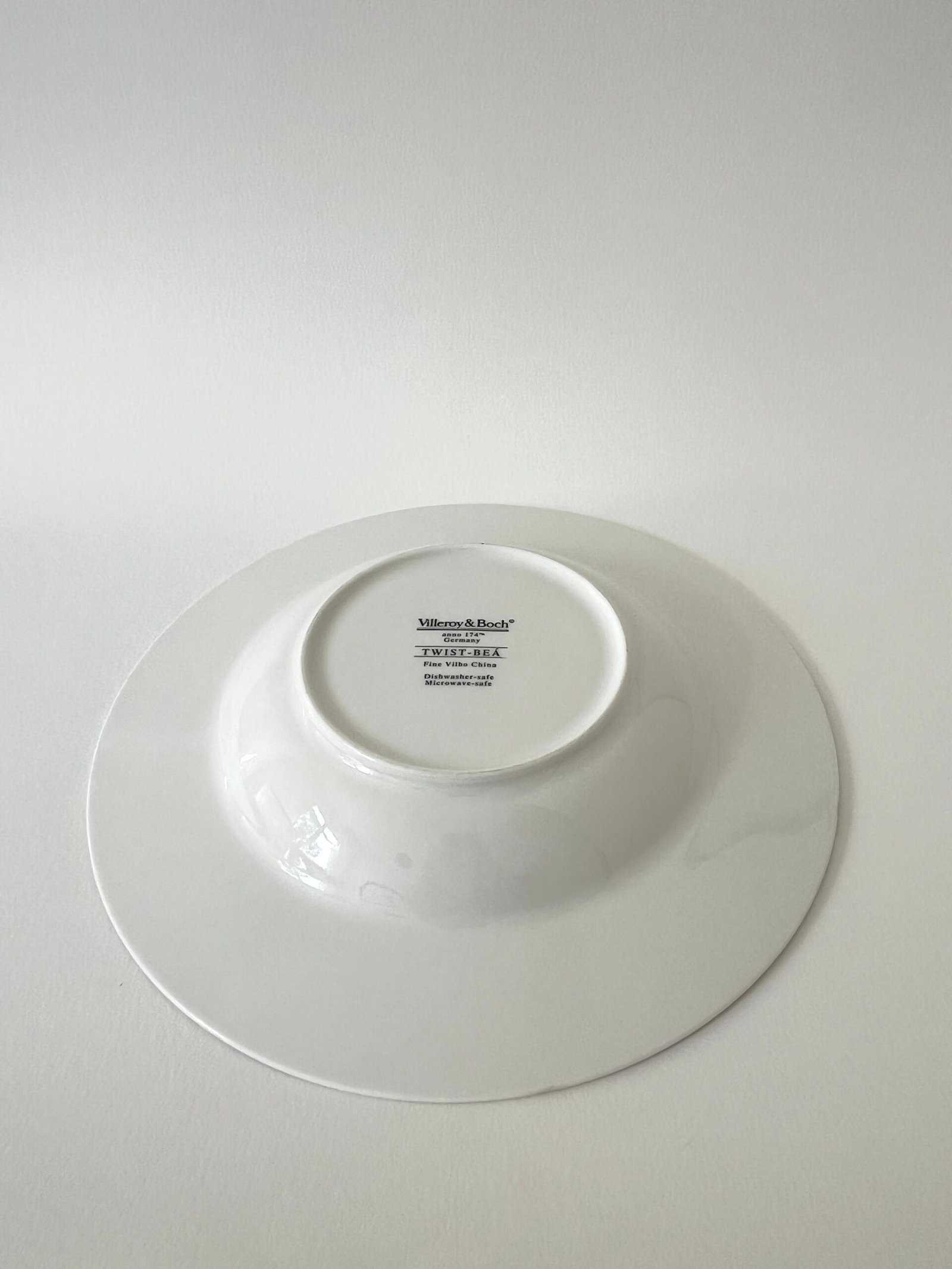 Villeroy & Boch Twist Bea Soup Plate - Image 5